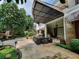 JUAL CEPAT RUMAH MEWAH JL. KERTOSONO, MENTENG, JAKARTA PUSAT (NEGO)