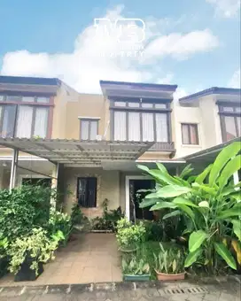 DIJUAL RUMAH SIAP HUNI STRATEGIS DI ROSELLE GARDEN TOWN HOUSE CIPUTAT