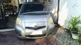 toyota Yaris E 2010