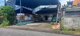 Di jual tanah & bangunan gudang semi permanen lokasi pidada ubung