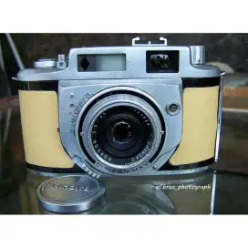 Kamera analog jadul MINOLTA A3