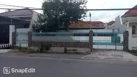 Dijual rumah Dharmahusada nol jalan komersial hitung tanah Surabaya