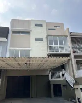 Rumah PIK Layar Permai Kayara 8x15 Full Renovasi