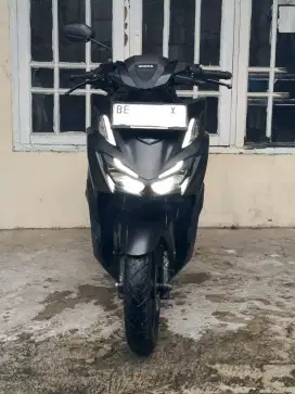 Honda Vario 160 CBS 2024
