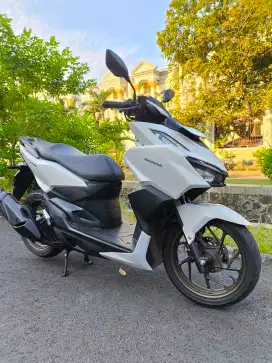 Honda Vario 160 2023 Low KM Pajak Hidup