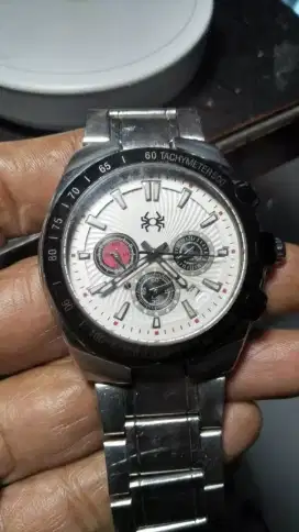 Jam tangan chrono