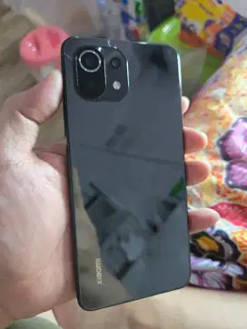 Mi 11 lite 8/128 minus backdoor retak sperti dipict,sisanya nominus,hp