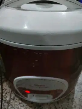 Magic Com Maspion 1,8 Liter