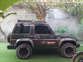 Taft independen 1997/96diesel 4x4 barang tanpa dempul istimewa sekali