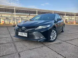 Toyota Camry V 2019