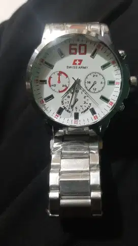 Jam tangan SWISS ARMY
