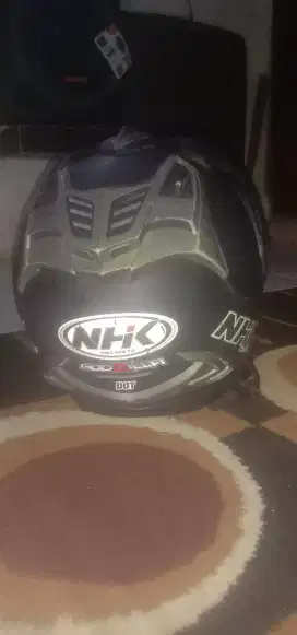 Helm nhk bekas kondisi lumayan lah