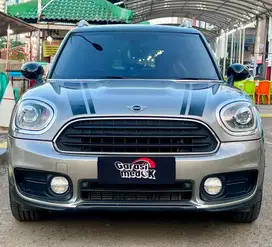 Mini Cooper Countryman non s 2018 pk 2019 Antik Low Km Murah Bekas