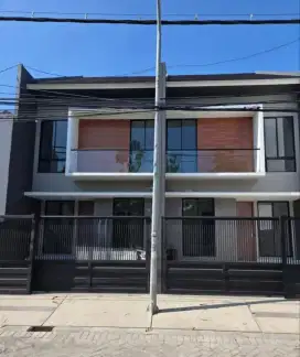 Kutisari Indah ‼️Jual Rumah Baru Dekat Ubaya,UK petra
