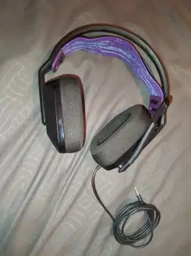 Headset Logitech G335