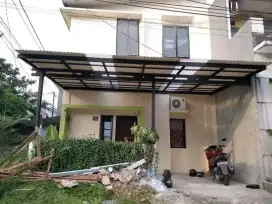 Kanopi baja ringan