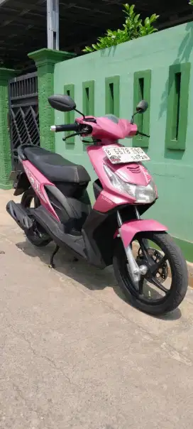 Beat karbu 110cc (plat hidup 2028)