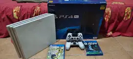 PS4 pro 1tb bonus game