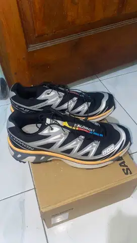 Sepatu Salomon XT-6
