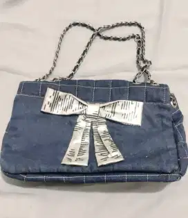 Tas Jinjing Pita
