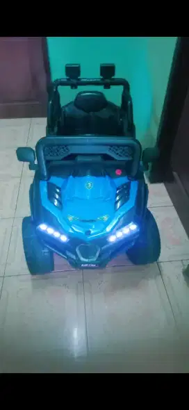 Mainan anak mobilan
