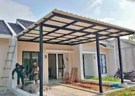 Kanopi baja ringan