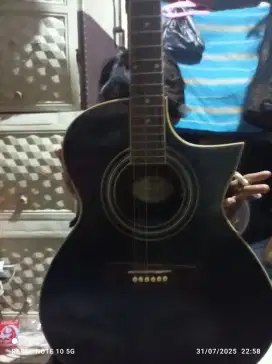 Gitar Akustik Yamaha F 330