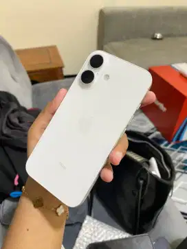 iPhone 16 128GB