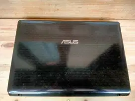 LAPTOP ASUS CORE i3 Geforce GT 520M