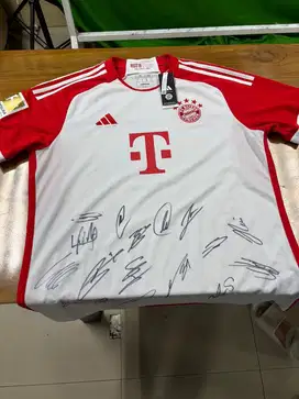 Jersey Buyer Muchen ORIGINAL 2023 2024 TTD PEMAIN