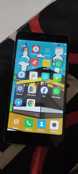 Redmi note 3 4G (3/32)