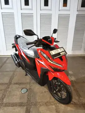Bissmillah dijual motor Honda Vario LED new 125cc CBS ISS 2018
