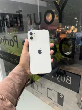 iPhone 11 64gb ex iBox Garansi Resmi Indonesia