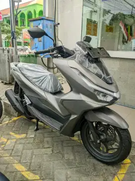 PCX CBS SILVER NEW 2025