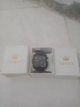 Jam tangan olevis