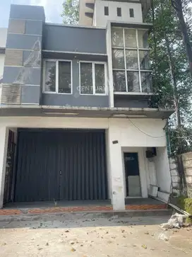 Ruko Strategis 2 Lantai Dekat Sekolah Britisih Di Jombang Js16822