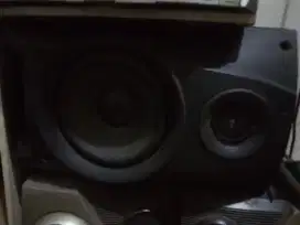 Satu unit speaker pasif sony