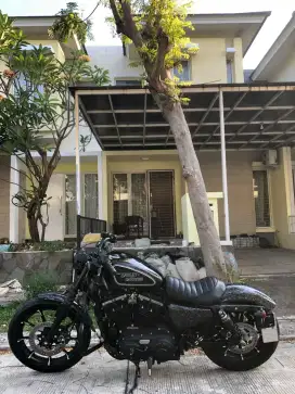 For Sale Iron 883 2018 like new