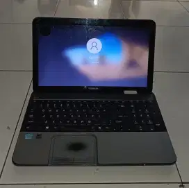 Toshiba i5 gen 3 Batre 3 jam windows 10 all normal siap pakai