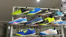Sepatu futsal bola anak dewasa