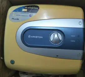 ARISTON water heater 15 Liter