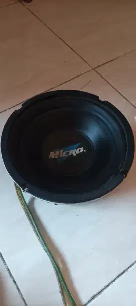 Nge bass spiker mobil 12