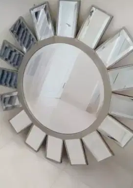 Vintage moulding victoria sunburst mirrors