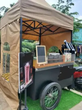 Gerobak dagang ala cafe