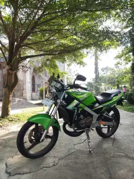 Ninja R 2010 orinan