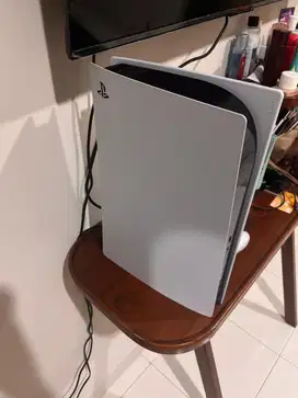Dijual PS 5 Fat kondisi bagus disc version sony indo