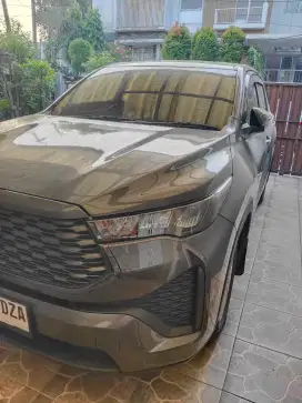 Toyota Kijang Innova Zenix 2024