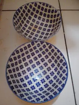 Mangkok nasi keramik kecil