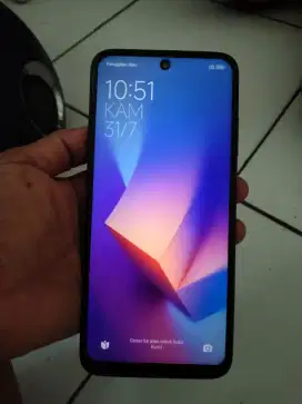Redmi 10  6/128  minus tutup belakang ga gt mulus