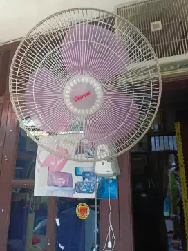 Di jual kipas angin dinding Cosmos barang normal